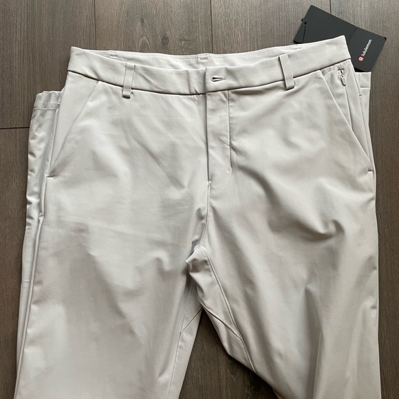 Commission Classic-Fit Pant 37" Warpstreme - Picture 10 of 12